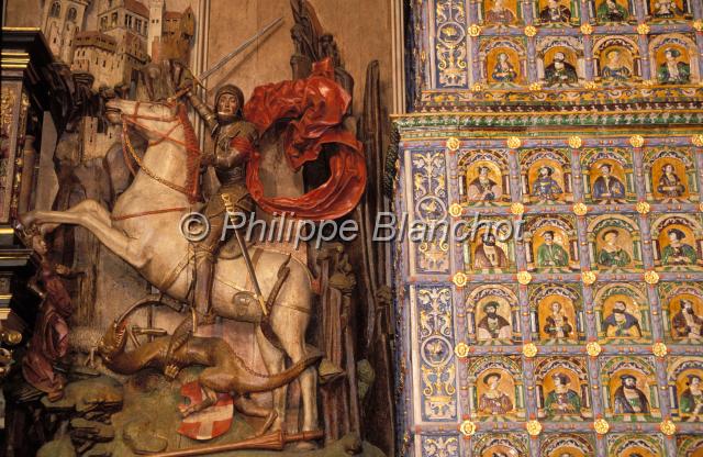 pologne gdansk 02.JPG - Poêle de la Renaissance, cour d'ArtusGdanskPoméranie, Pologne